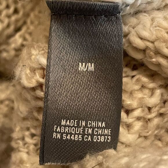 Aerie Happy Winter Sweater size Medium - Picture 4 of 4